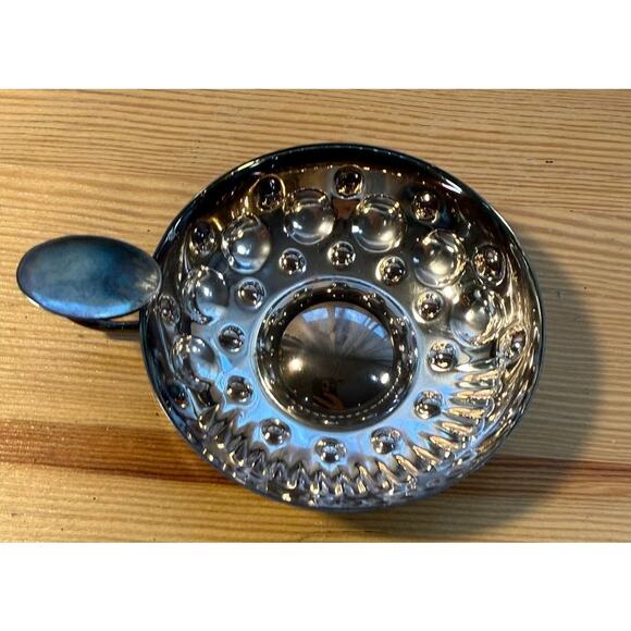 Vintage Silver Tone Tastevin Wine Taster Cup Sommelier Grapes Handle - Picture 3 of 5